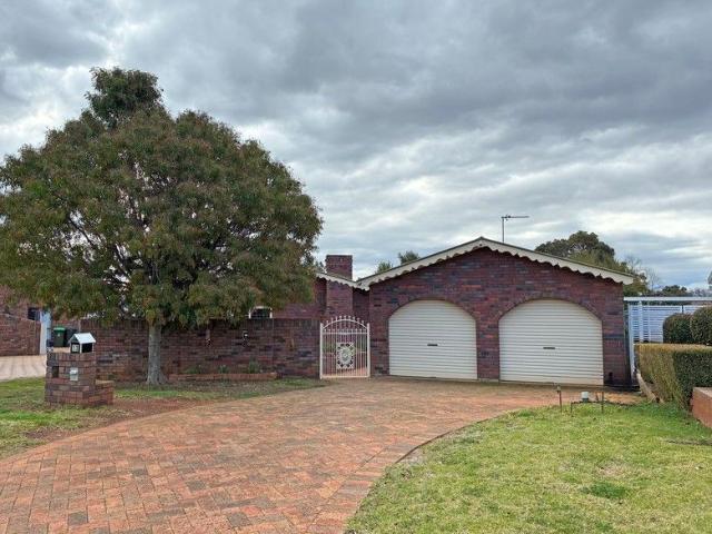 House for sale in Dubbo