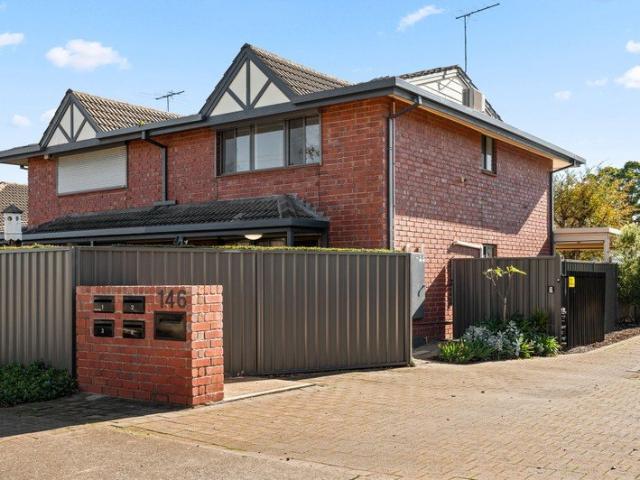 Townhouse for sale in Horseshoe Creek, South Australia