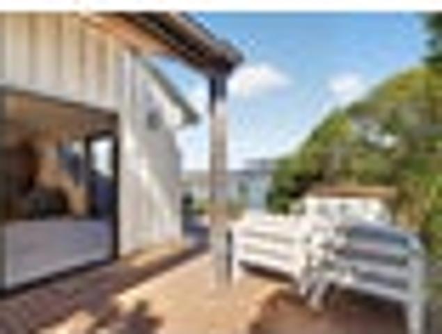 House for sale in Lyttelton, Banks Peninsula Community