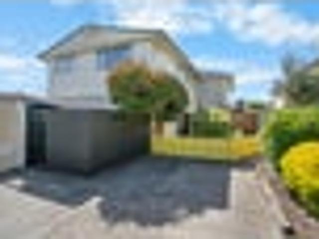 House for sale in Heathcote, Canterbury
