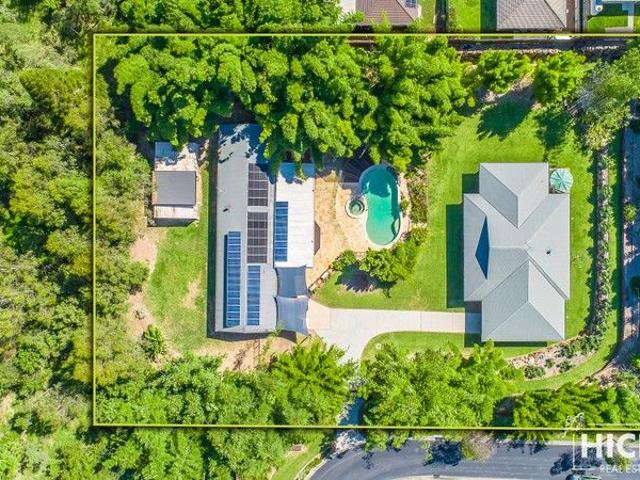 Cottage for sale in Toombul, Queensland