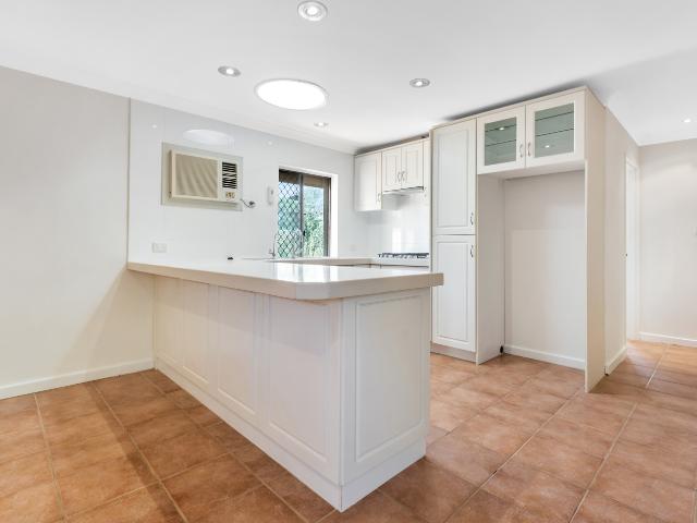 Villa for sale in Palmyra, Western Australia