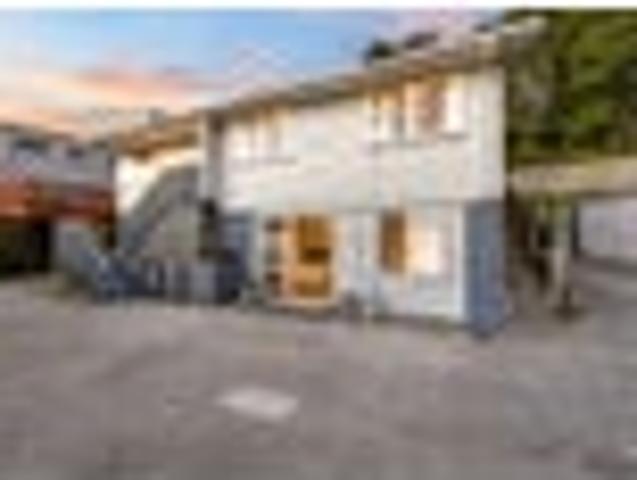 House for sale in Penrose