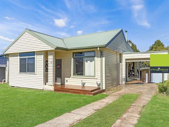 House for sale in Brisbane Grove, New South Wales