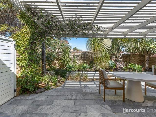 Villa for sale in Stirling, Western Australia