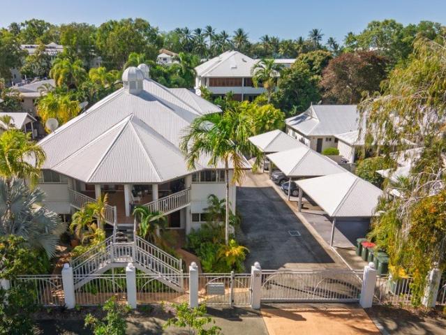 Apartment for sale in Palm Cove, Queensland