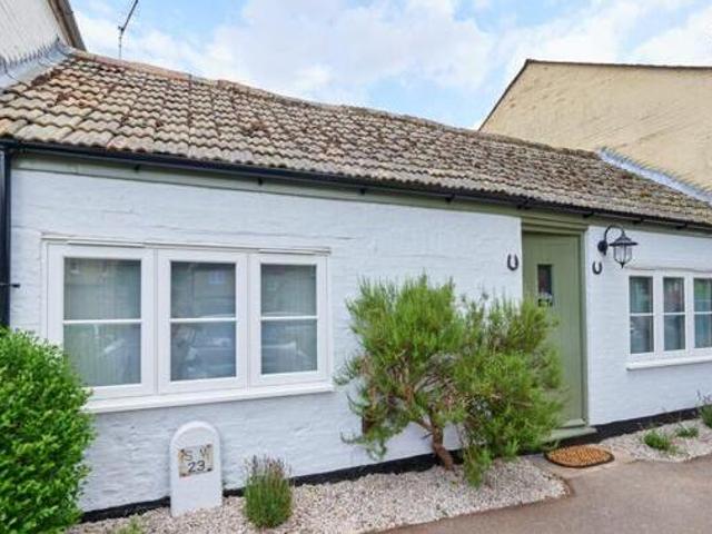 House for rent in Lyons, Greater London