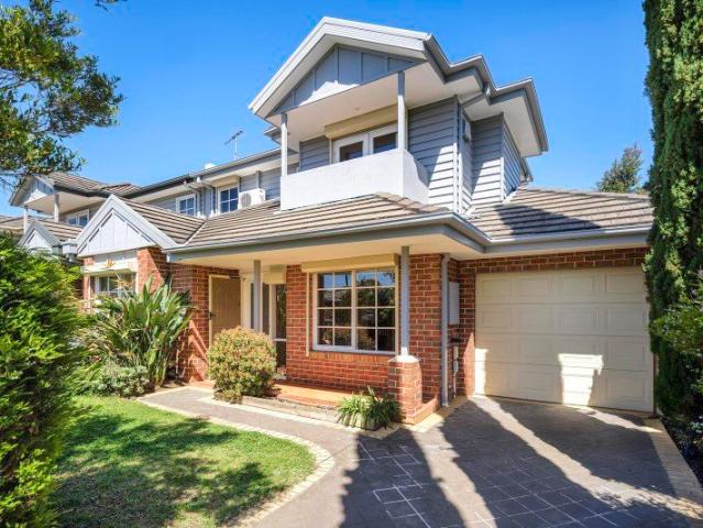 Townhouse for sale in Reservoir, Melbourne