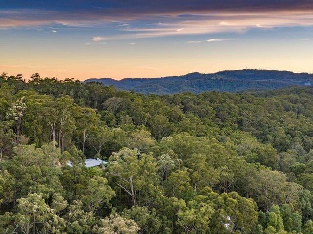 Cottage for sale in Kings Creek, Queensland