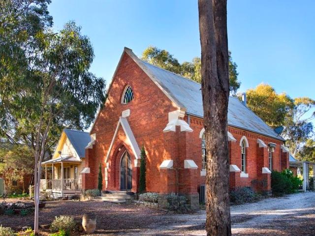 House for sale in Guildford, Victoria