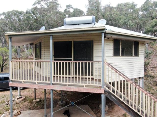 Cottage for sale in Middle Arm