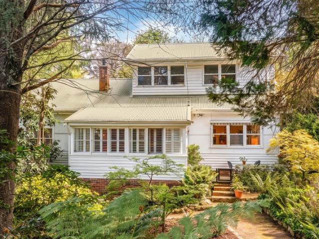 House for sale in Mount Dandenong, Melbourne