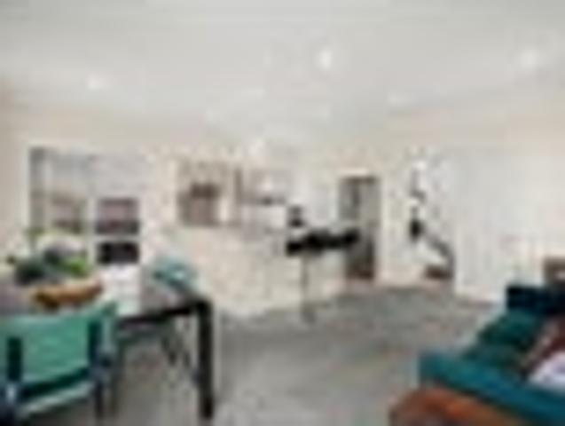 House for sale in Chaslands, Canterbury