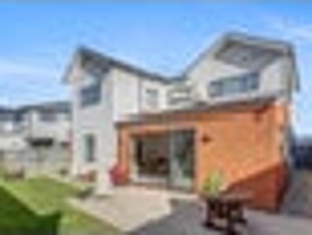 House for sale in Paremoremo