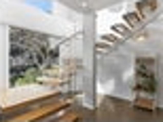 House for sale in Days Bay, Wellington