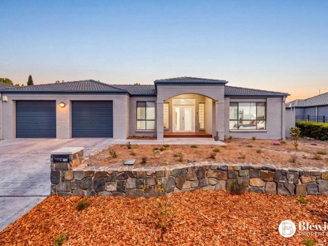 House for sale in Jerrabomberra, Queanbeyan
