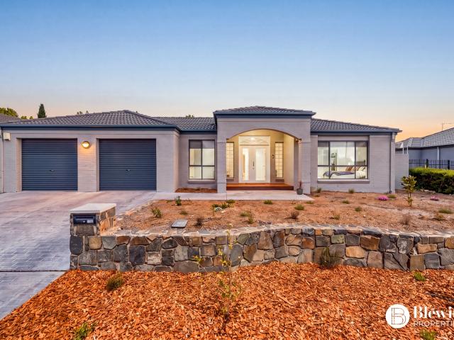 Property for sale in Jerrabomberra, Queanbeyan