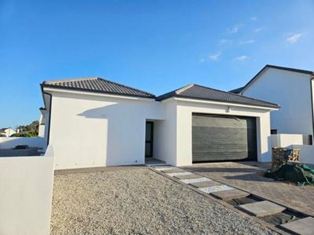 House for sale in Saldanha Bay Ward 11, Saldanha Bay Local Municipality