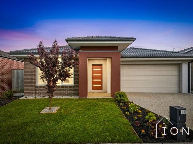 House for sale in Cranbourne South, Victoria