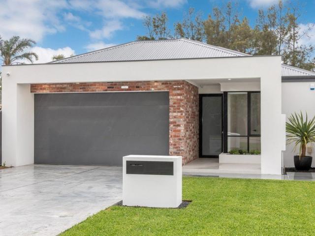 House for sale in Parklands, Western Australia
