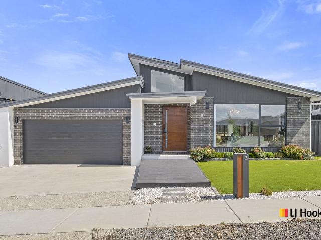 House for sale in Gungahlin, Canberra