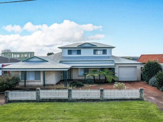 House for sale in Mira Mar, Albany