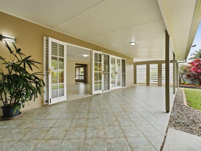 House for sale in Kewarra Beach, Queensland