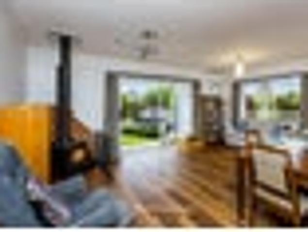 House for sale in Tōtara Park, Upper Hutt