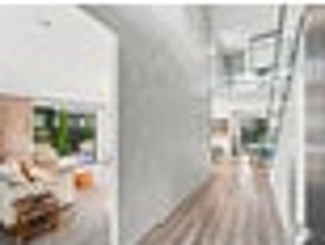 House for sale in Chaslands, Canterbury