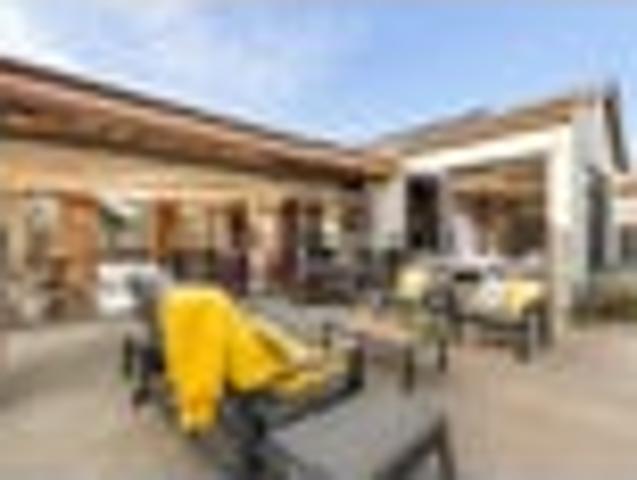 House for sale in Otakou