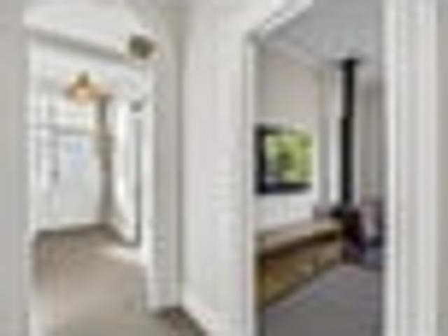 House for sale in Otakou
