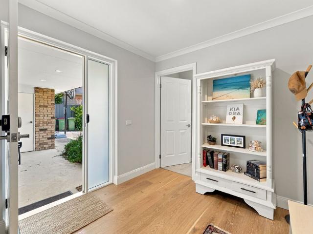 House for rent in Jerrabomberra, Queanbeyan