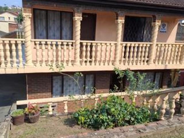 House for sale in Chatsworth, Kwazulu-natal