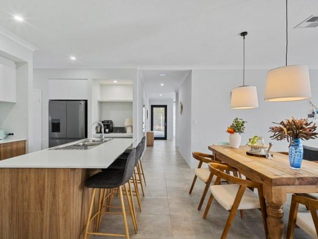 House for sale in Parklands, Western Australia