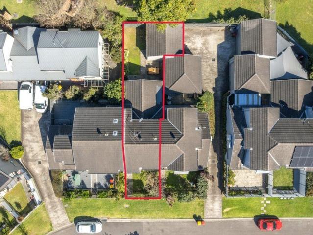 Townhouse for sale in Ambergate, New South Wales