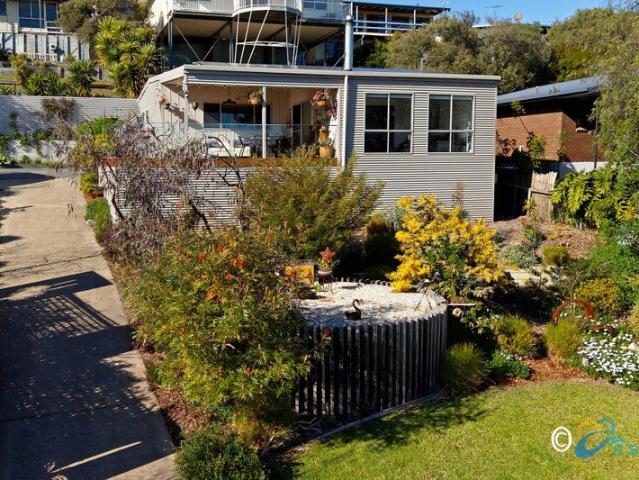 House for sale in Loch Sport, Victoria