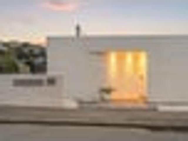 House for sale in Chaslands, Canterbury