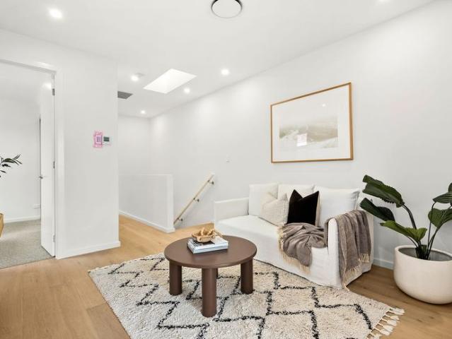House for rent in Wollongong West, New South Wales