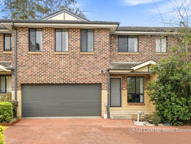 Townhouse for sale in Rooty Hill, Sydney