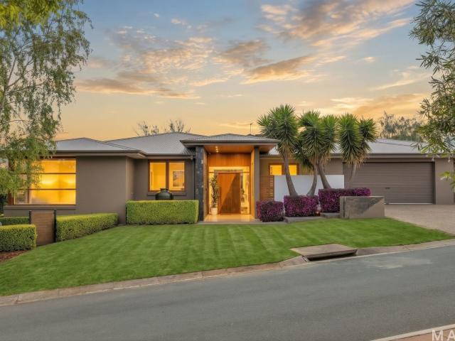 Property for sale in Nicholls, District of Gungahlin