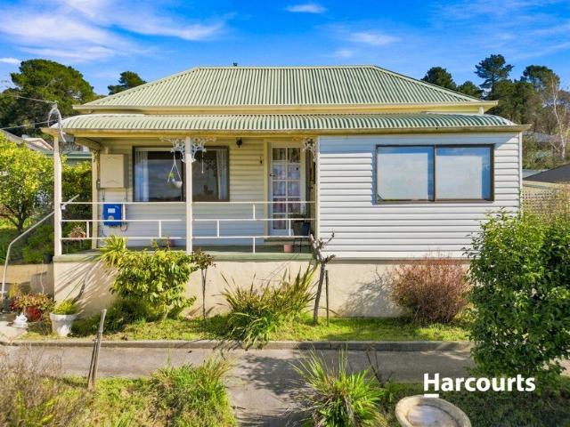 House for sale in Beaconsfield, West Tamar