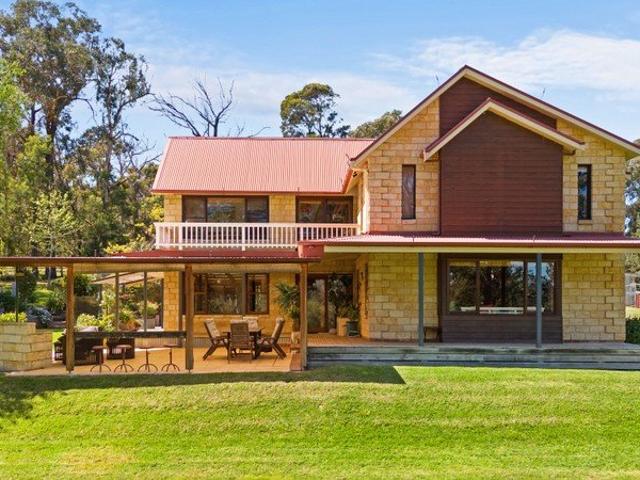 Acreage for sale in Toorloo Arm, Shire of East Gippsland