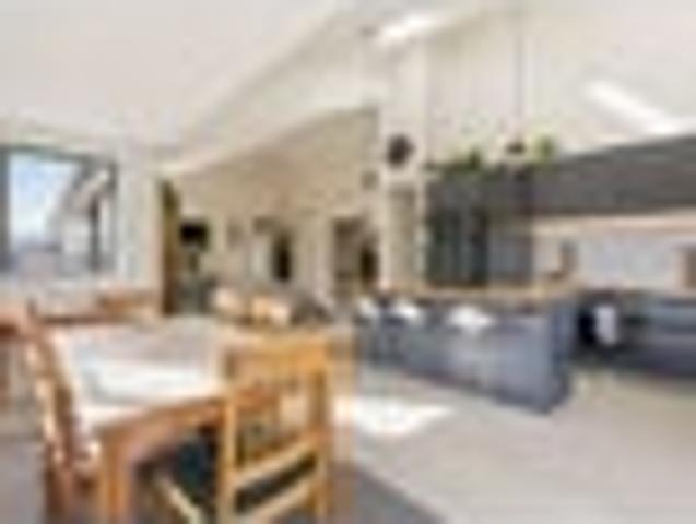 House for sale in Otakou