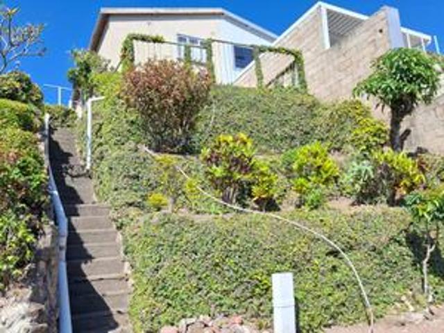 House for sale in Chatsworth, eThekwini Metropolitan Municipality