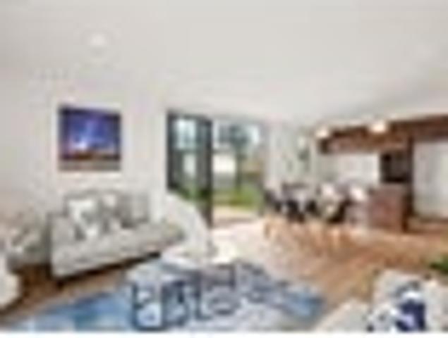House for sale in Chaslands, Canterbury