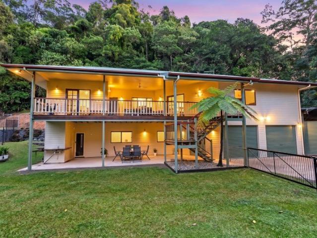 House for sale in Redlynch, Queensland