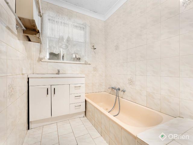 House for sale in Sunshine West
