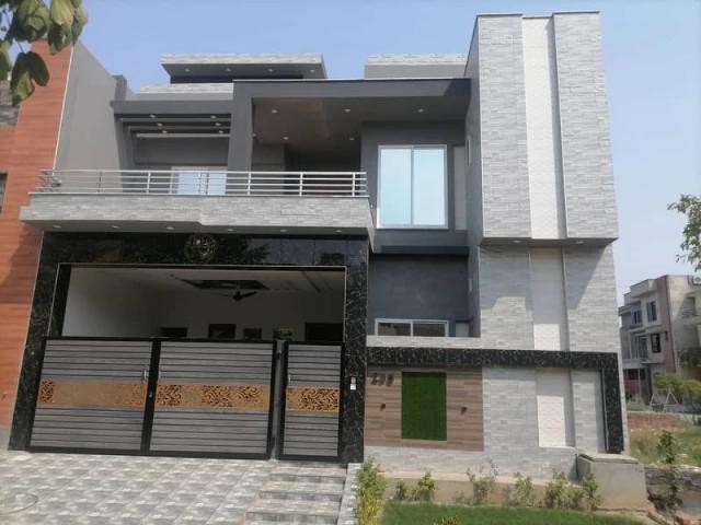House for sale in Faisalabad, Islamabad Capital Territory