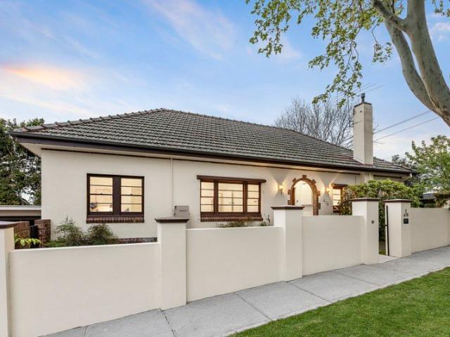 Apartment for sale in Camberwell, Melbourne