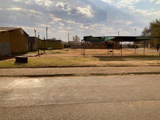 Land for sale in Vosloorus